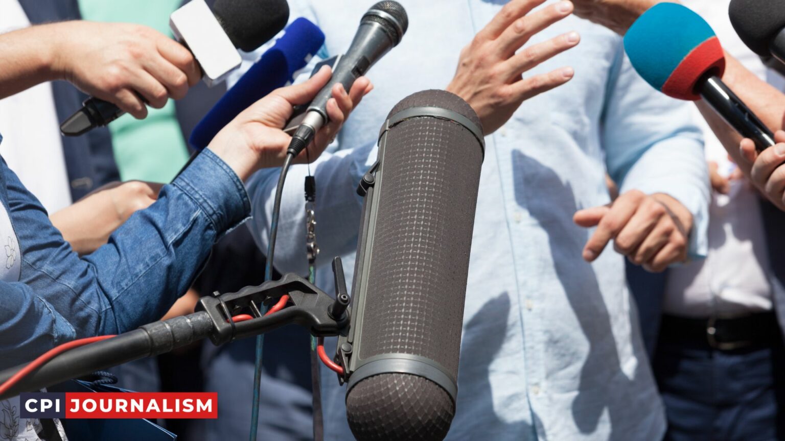 What Is Broadcast Journalism? What Do They Do Exactly? CPI Journalism